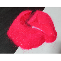 BG155 Hot Lips